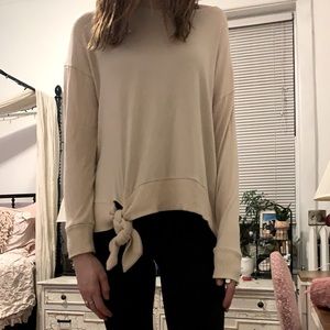 Small pale pink sweater